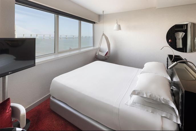 MYRIAD by SANA Hotels - 59