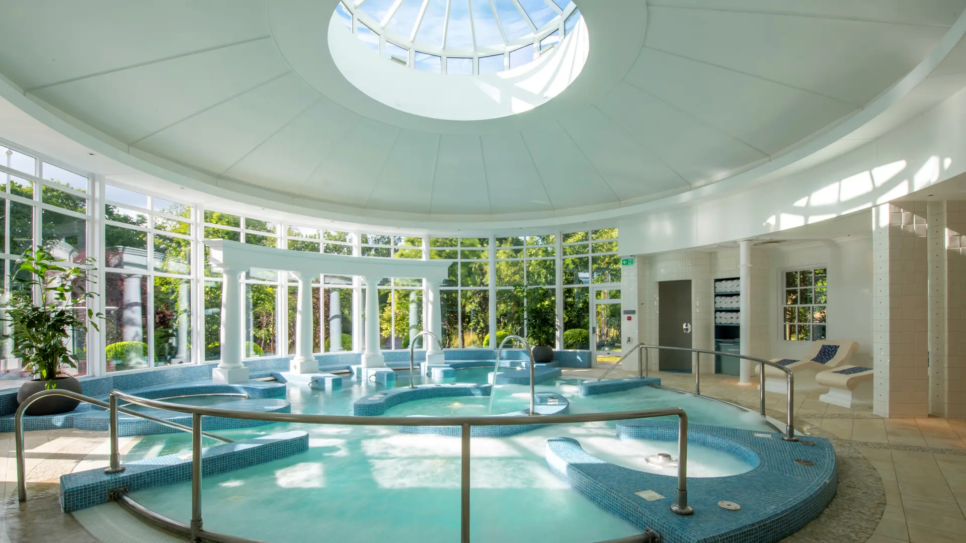 Hotel review Service & Facilities' - Chewton Glen Hotel - 2