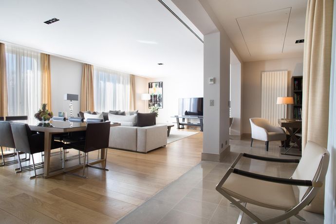 Verified hotel review - La Reserve Paris Hotel & Spa - 23