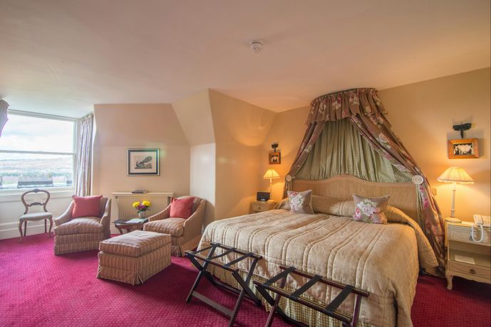 Inverlochy Castle - 33