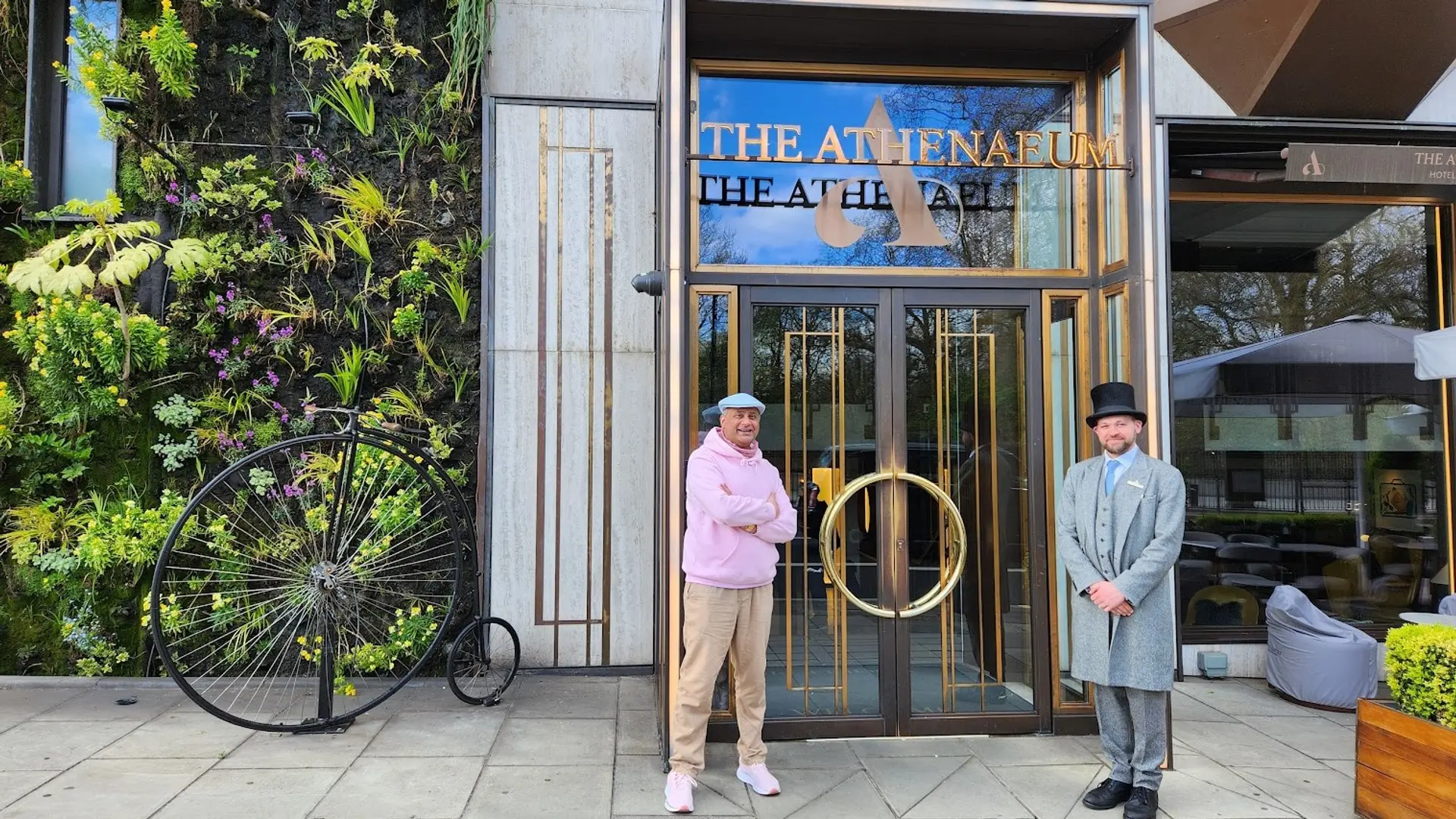 Hotel review What We Love' - The Athenaeum Hotel & Residences  - 3