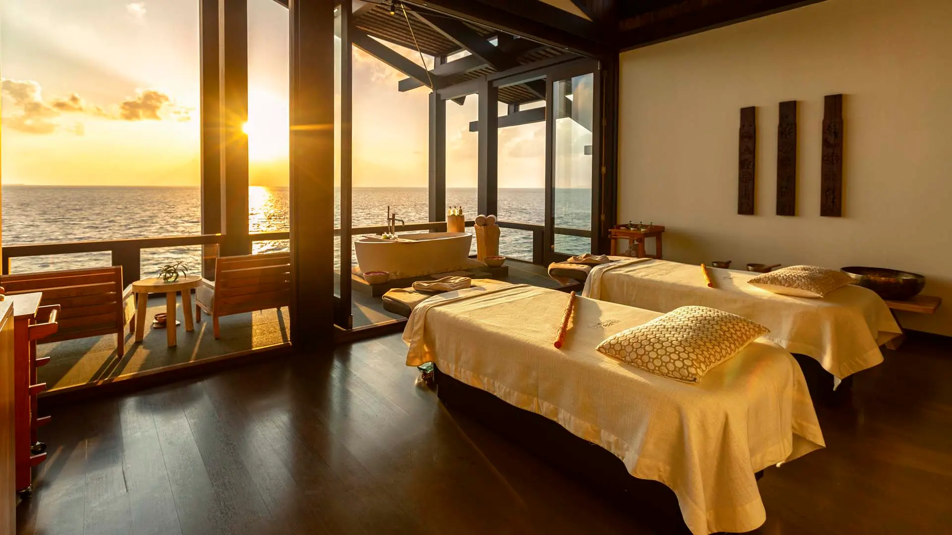 Hotel review Service & Facilities' - Kudadoo Maldives Private Island - 6