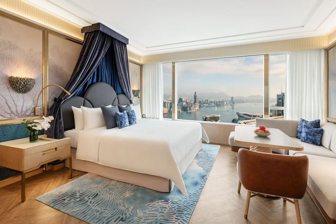 Verified hotel review - Island Shangri-La Hong Kong - 15