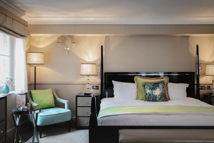 Verified hotel review - St James Hotel and Club Mayfair - 58