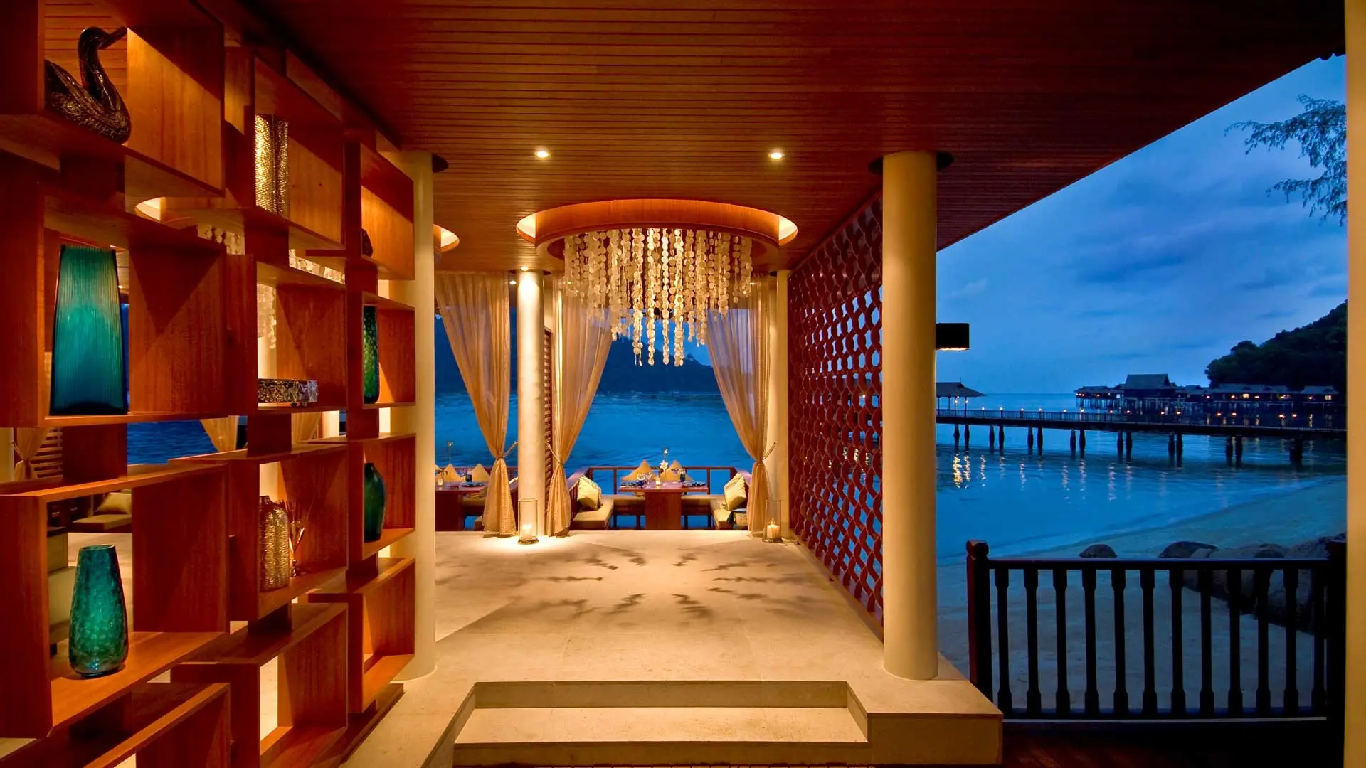 Hotel review Restaurants & Bars' - Pangkor Laut Resort - 6