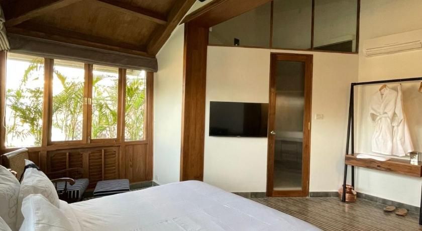 Verified hotel review - Abode Bombay - 16