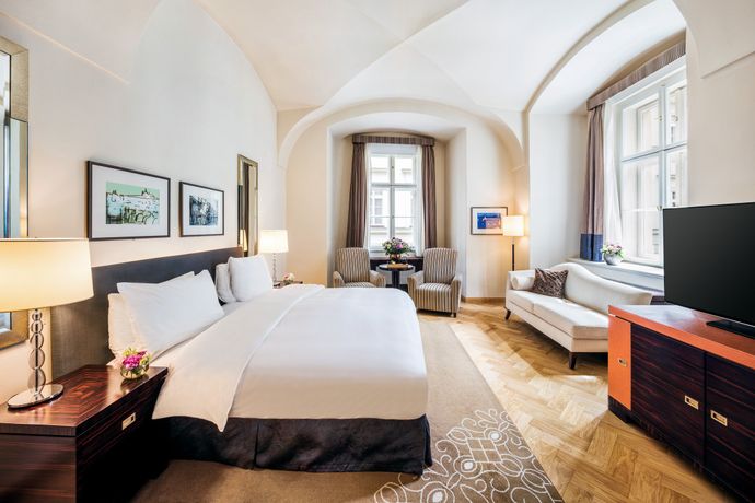 Verified hotel review - Mandarin Oriental, Prague - 1