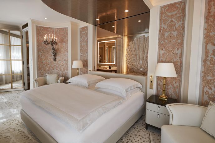 Vier Jahreszeiten Kempinski München - 12