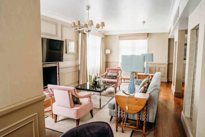 Verified hotel review - St James Hotel and Club Mayfair - 42