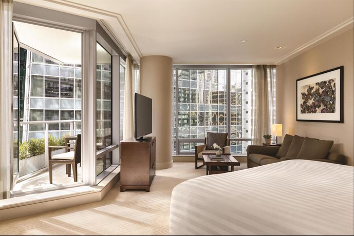 Verified hotel review - Shangri-La Vancouver - 15