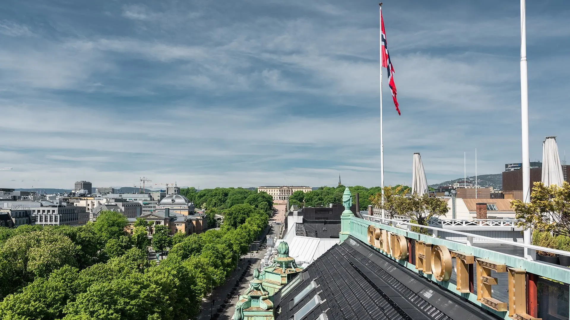 Hotel review Location' - Grand Hotel - 5