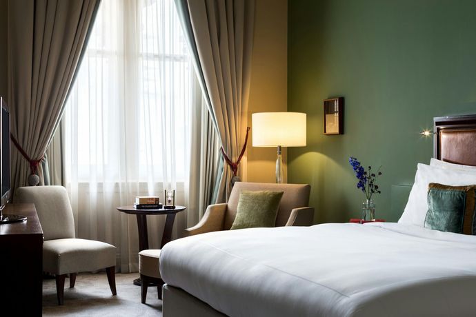 St. Pancras Renaissance Hotel London - 2