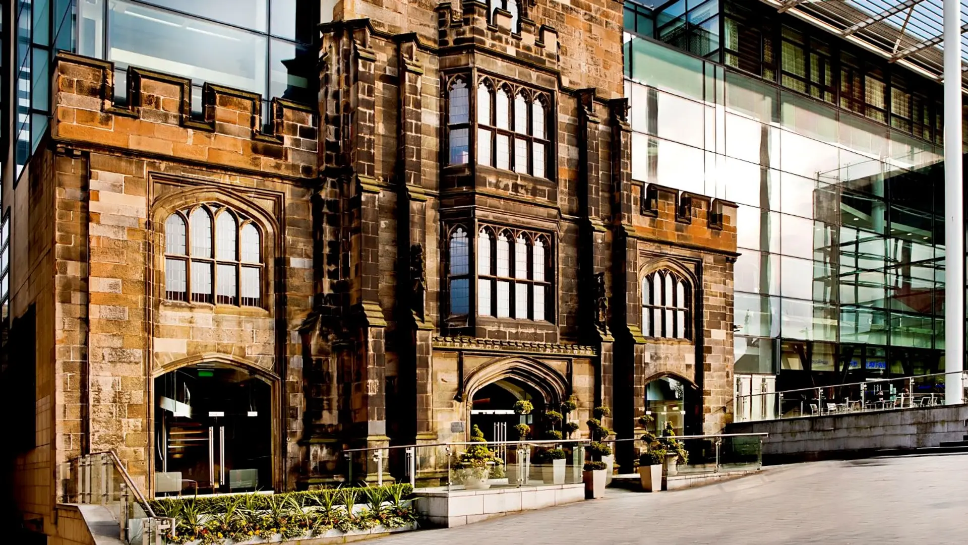 Hotel review Location' - The Glasshouse, Autograph Collection - 1