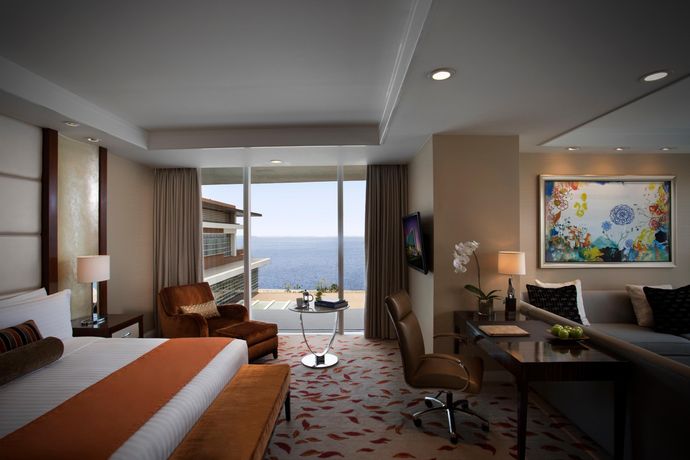 Solaire Resort & Casino