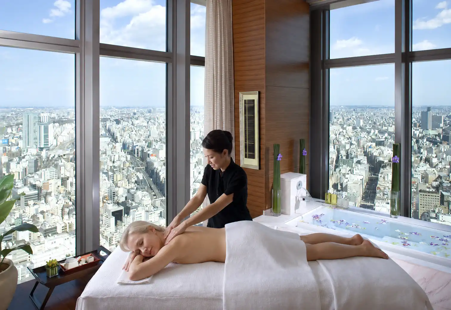 Mandarin Oriental Tokyo - Before You Book - 4