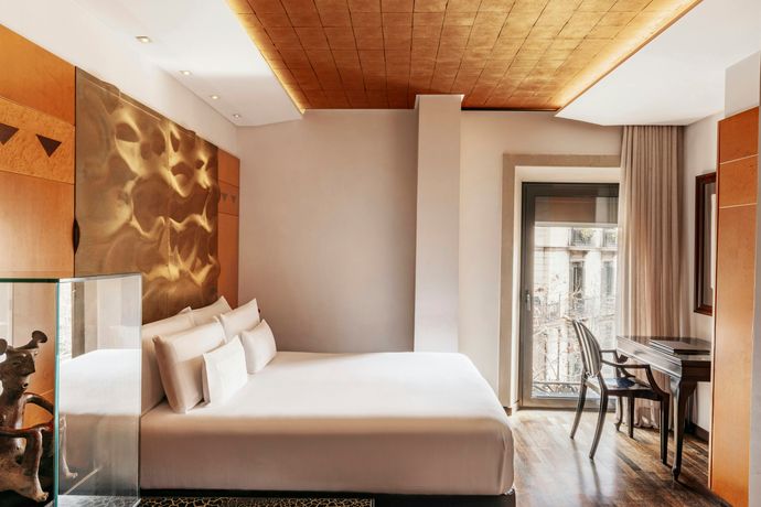 Verified hotel review - Claris Hotel GL - 45