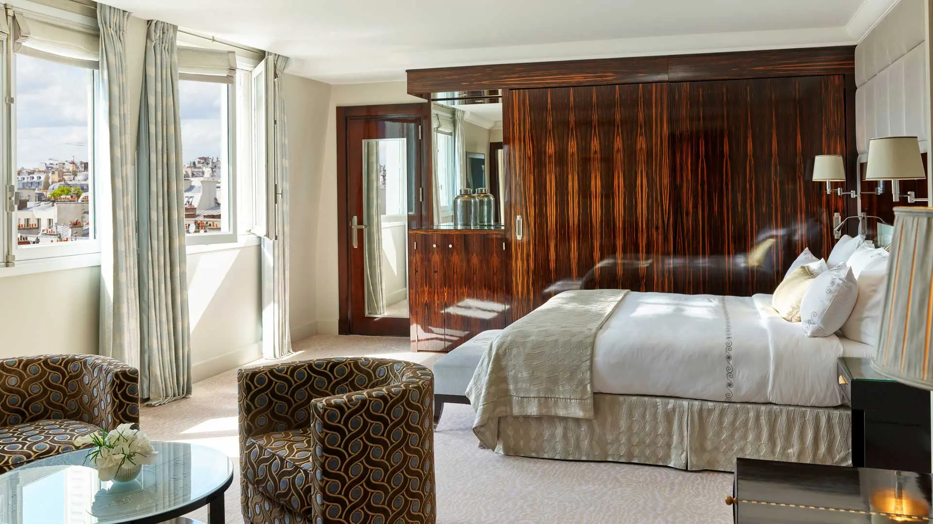 Hotel review Accommodation' - Hôtel Plaza Athénée Paris - 26