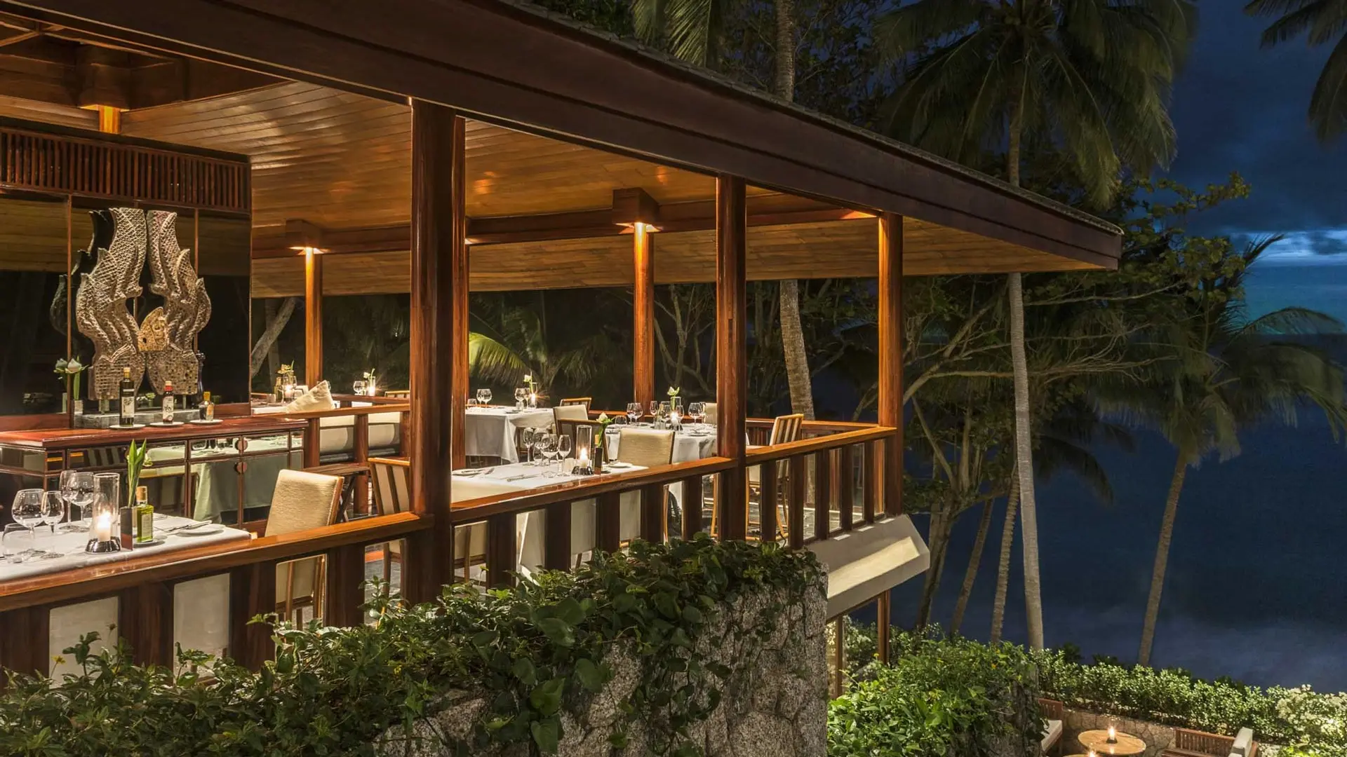 Hotel review Restaurants & Bars' - Amanpuri - 3