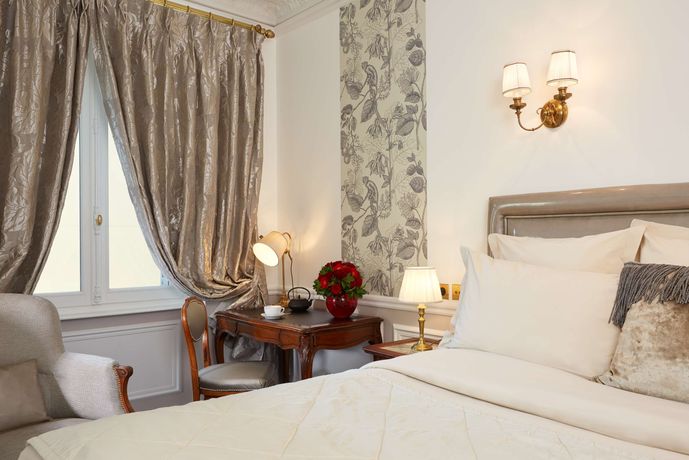 Verified hotel review - Hotel Regina Louvre - 48