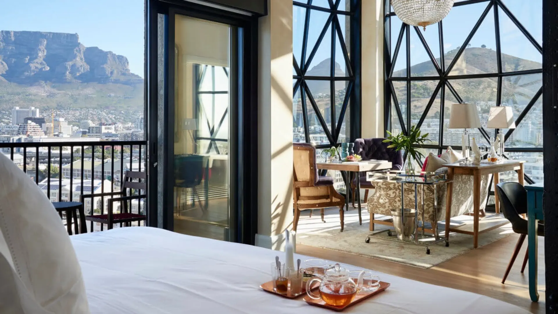 10 Best Luxury Hotels In Cape Town image