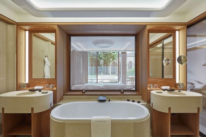 Verified hotel review - The Berkeley - 54