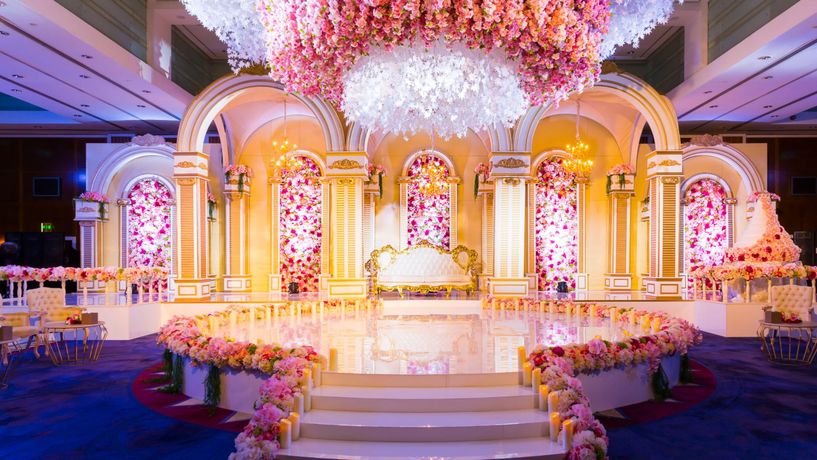 Jumeirah Emirates Towers - 8