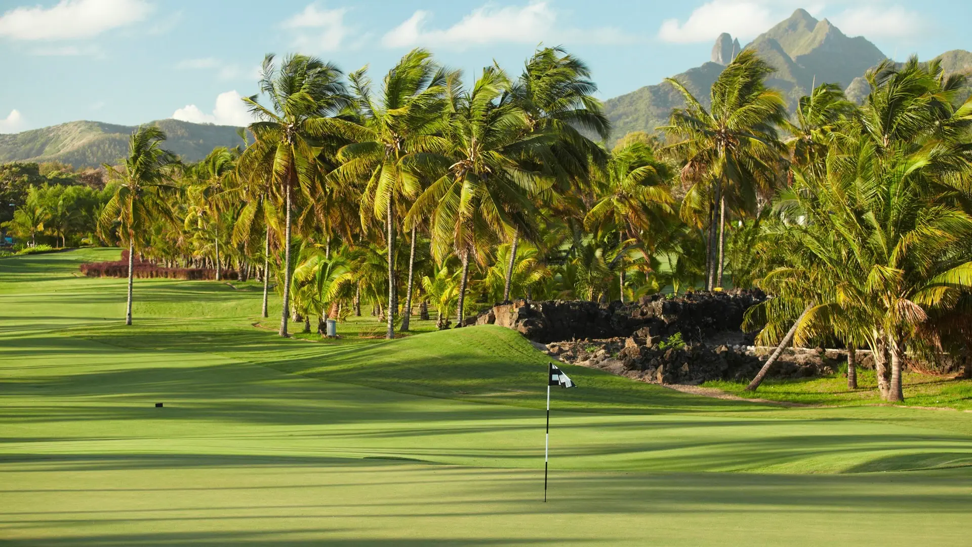 Hotel review What We Love' - Four Seasons Resort Mauritius at Anahita - 1