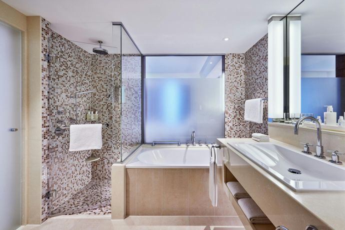 Verified hotel review - JW Marriott Hotel Frankfurt  - 10