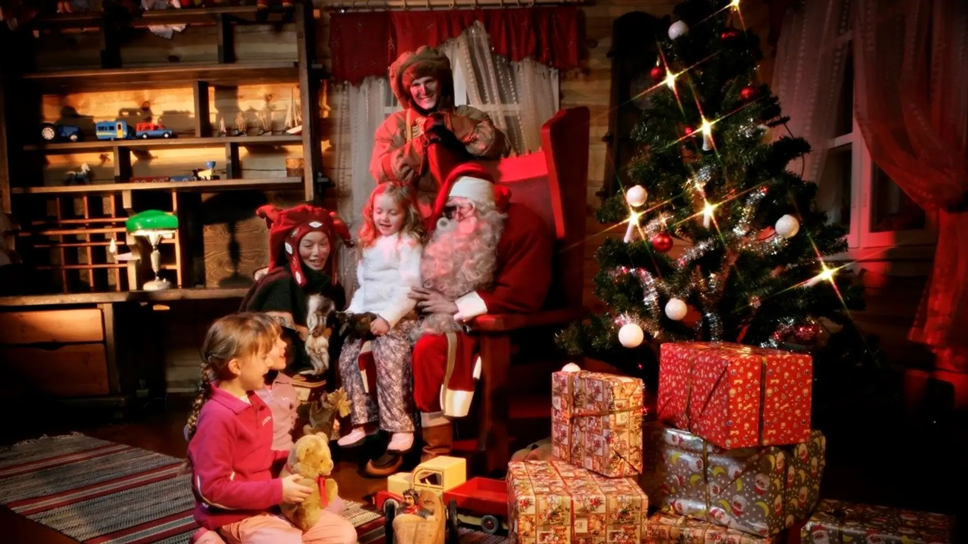 Hotel review Service & Facilities' - Kakslauttanen Arctic Resort - Igloos and Chalets - 16