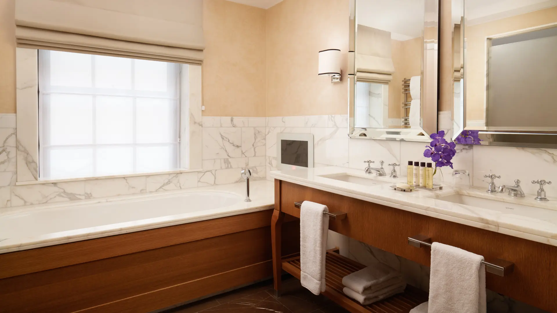 Hotel review Accommodation' - Corinthia London - 3