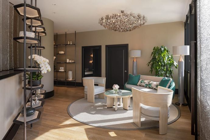 Verified hotel review - Four Seasons Hotel Singapore - 54