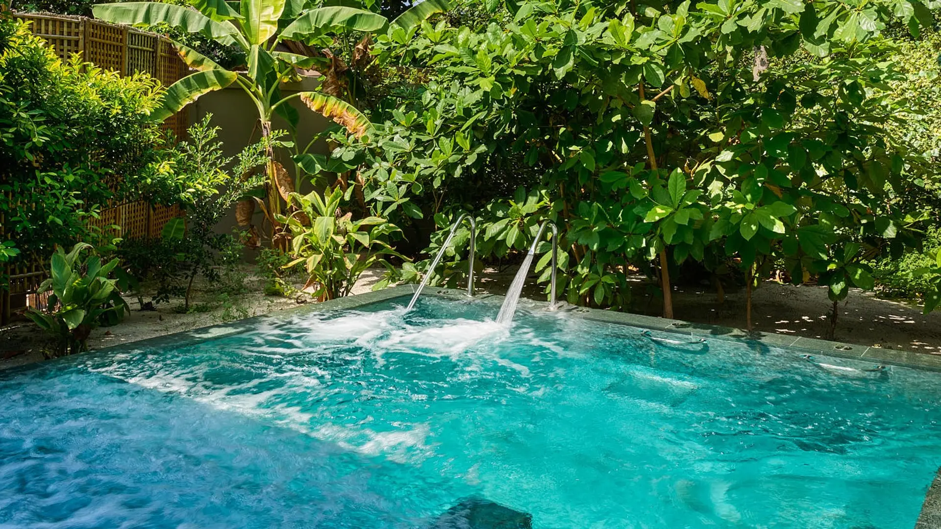 Hotel review Service & Facilities' - JOALI Maldives - 8