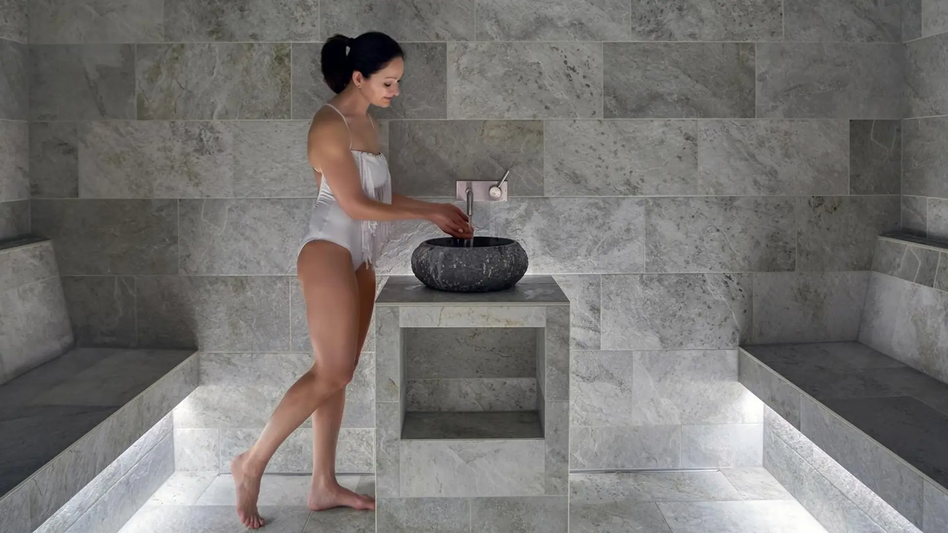 Hotel review Service & Facilities' - Bürgenstock Hotels & Resort - 12