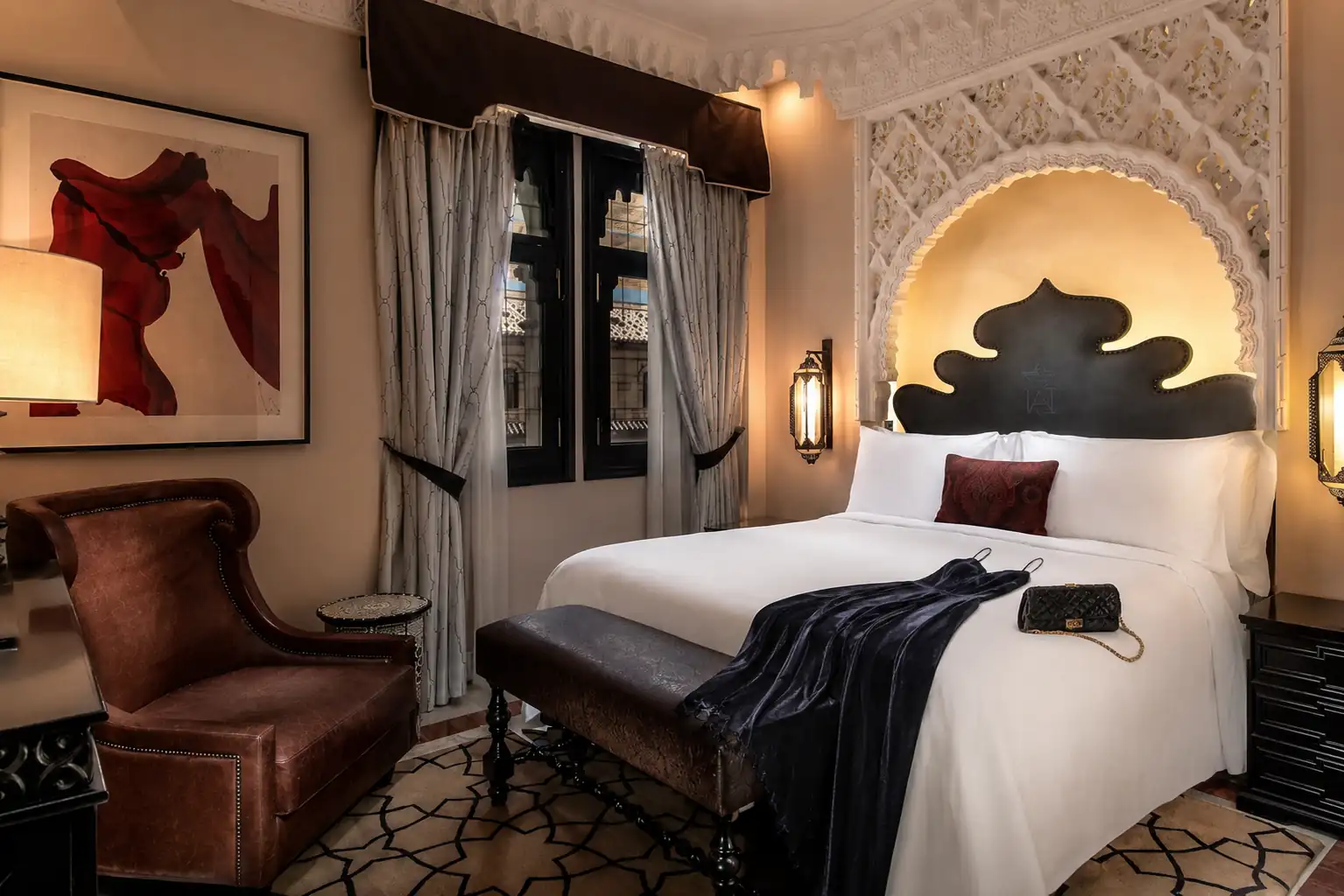 Hotel Alfonso XIII - Direct versus Booking.com - 2