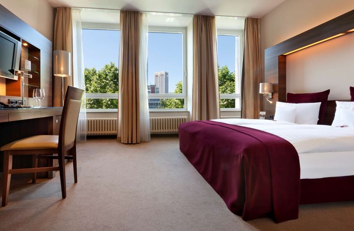 Verified hotel review - Fleming's Deluxe Hotel Frankfurt City - 14