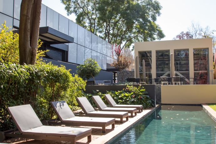 Verified hotel review - Ten Bompas Hotel - 9