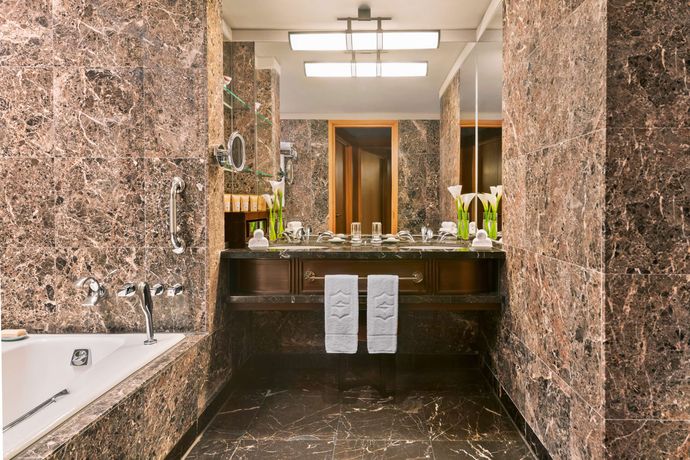 Verified hotel review - Shangri-La's Far Eastern Taipei - 21