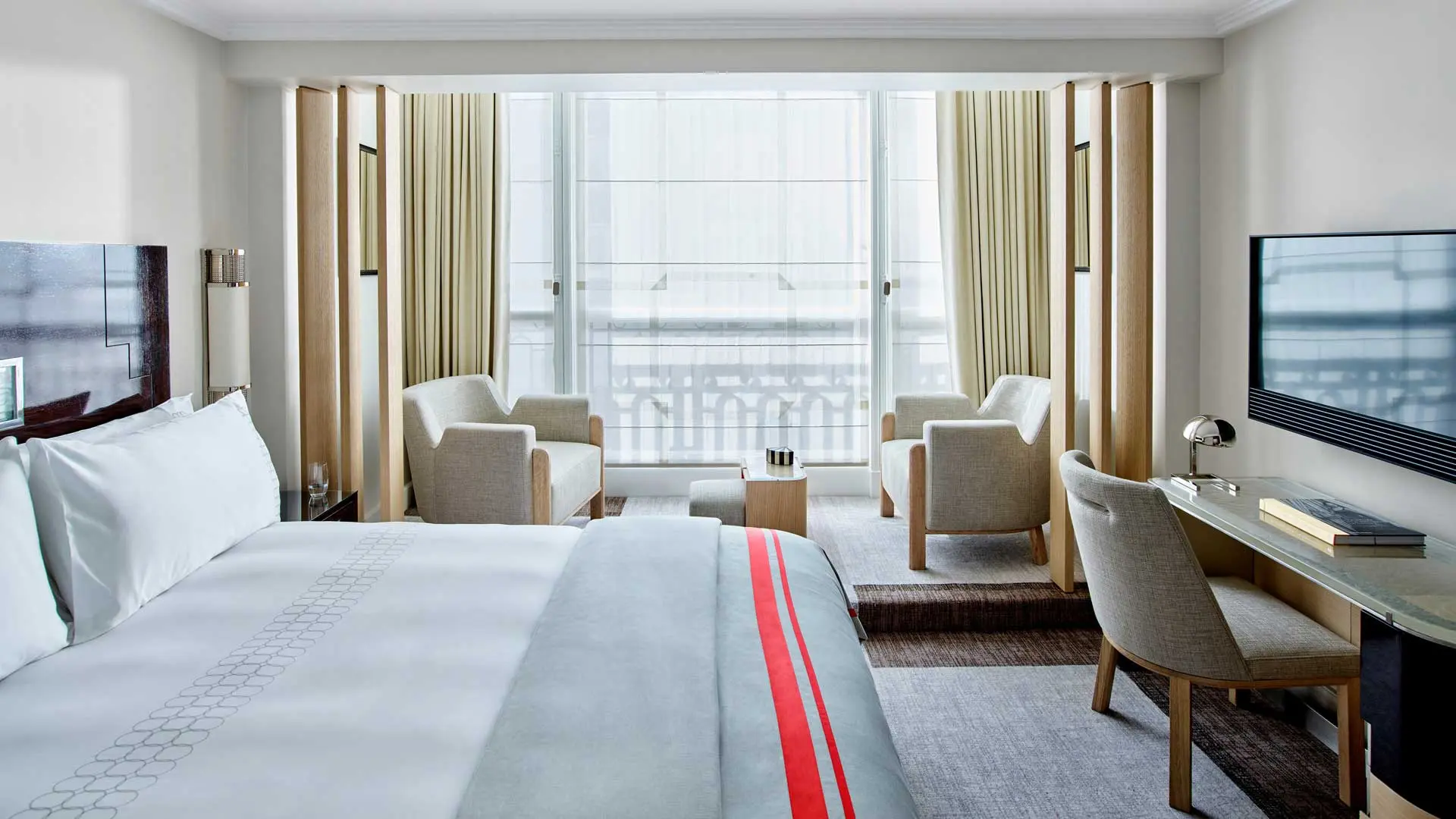 Hotel review Accommodation' - Hôtel Plaza Athénée Paris - 20