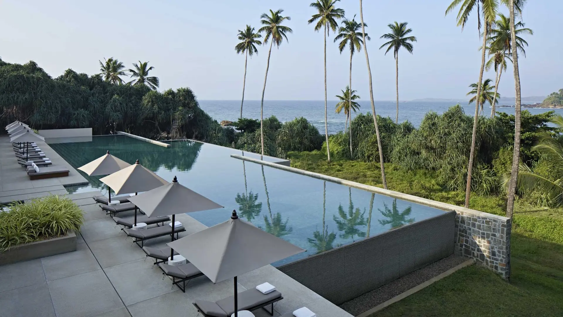 Hotel review Service & Facilities' - Amanwella - 1