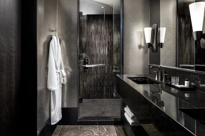 Verified hotel review - Bisha Hotel Toronto - 29