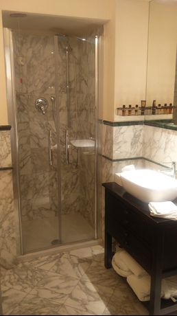 Royal Palace Hotel - 4