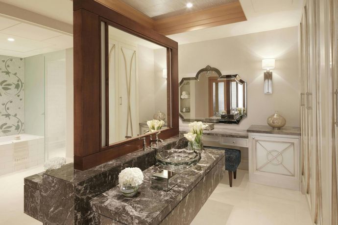 The Ritz-Carlton Abu Dhabi, Grand Canal - 26