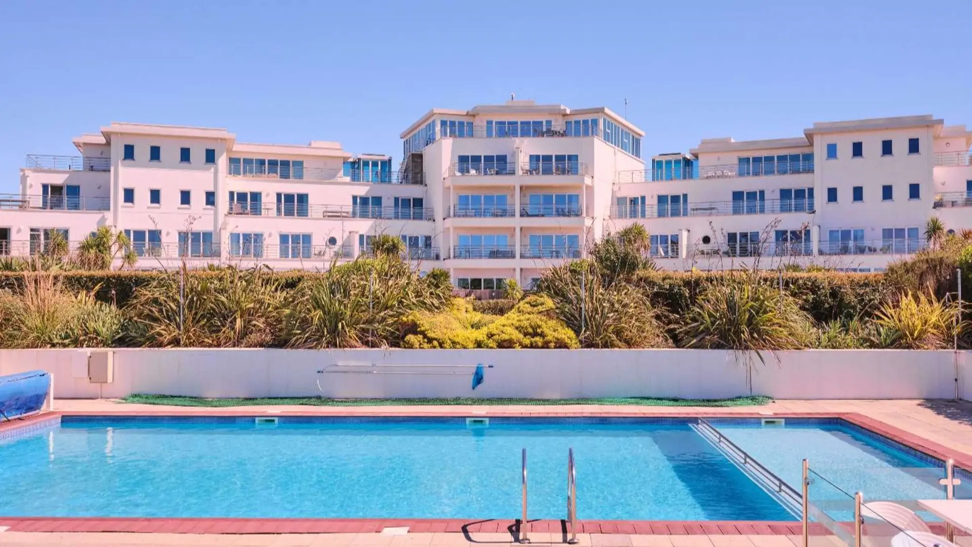 Review of St Moritz Hotel & Cowshed Spa - 3