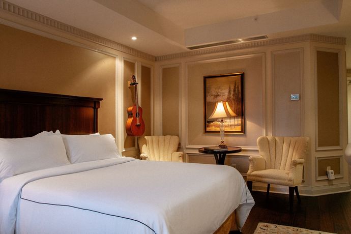 Verified hotel review - Windsor Arms Hotel - 9