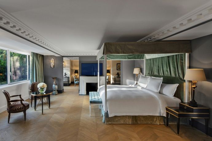 Verified hotel review - Hôtel de Berri Champs-Élysées, a Luxury Collection Hotel - 1