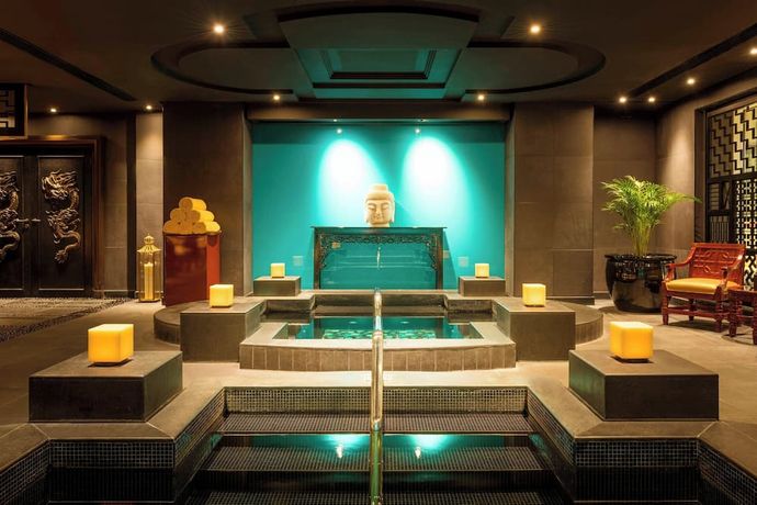 Grosvenor House Hotel and Apartments - 14