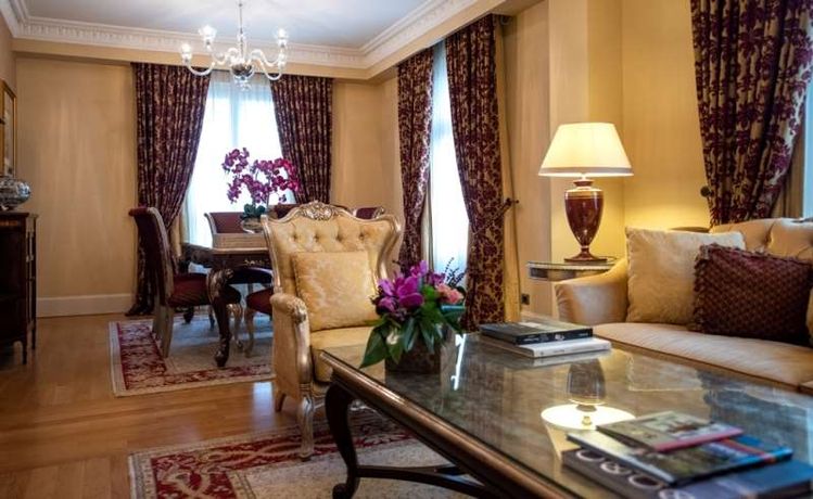 Verified hotel review - Pera Palace Hotel - 14