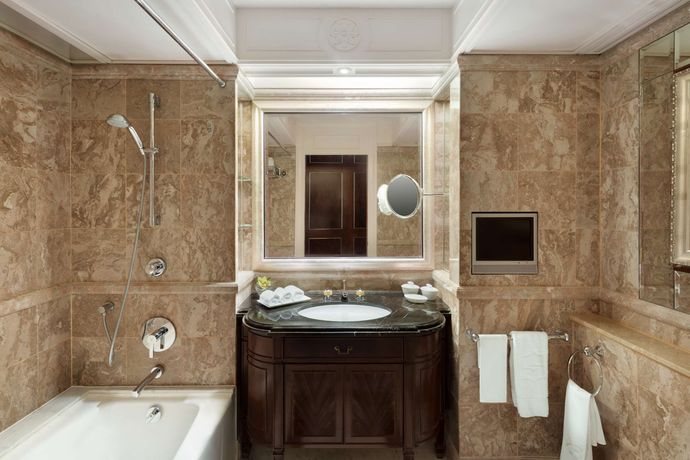 Verified hotel review - Island Shangri-La Hong Kong - 37