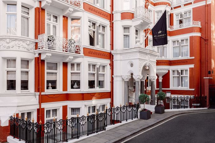 Verified hotel review - St James Hotel and Club Mayfair - 30