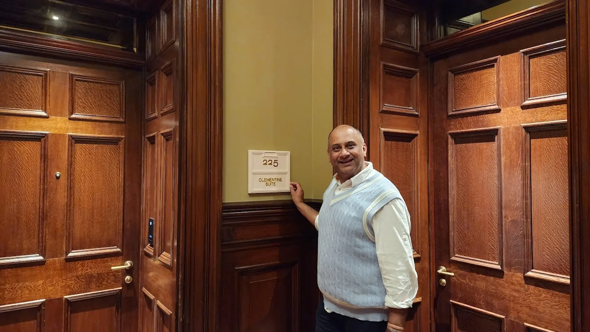 Hotel review Accommodation' - Raffles London at The OWO - 1